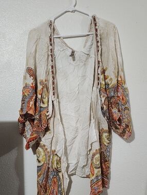 entro Cream Paisley-Print Lightweight Kimono